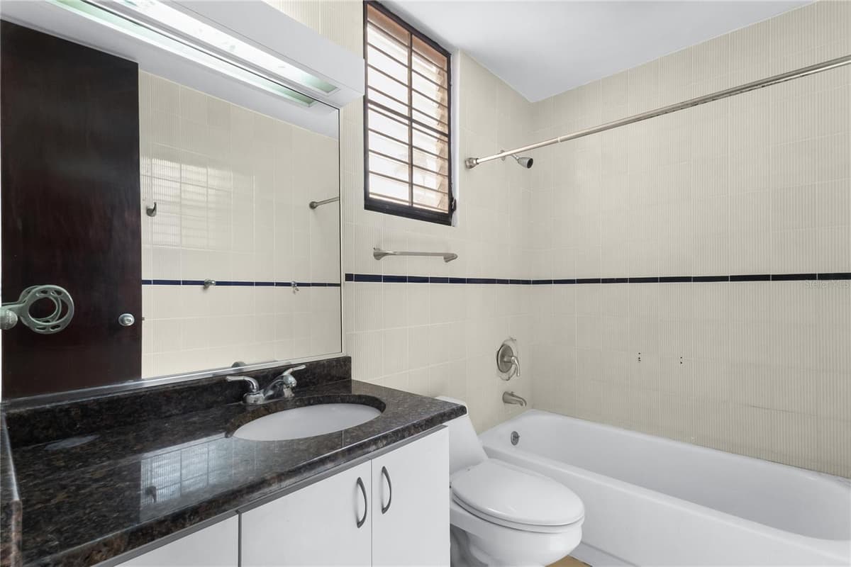 170 PALMAS DR — photo 25 of 45