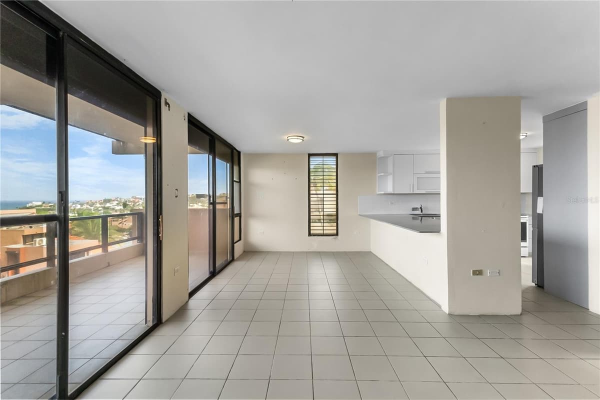 170 PALMAS DR — photo 40 of 45