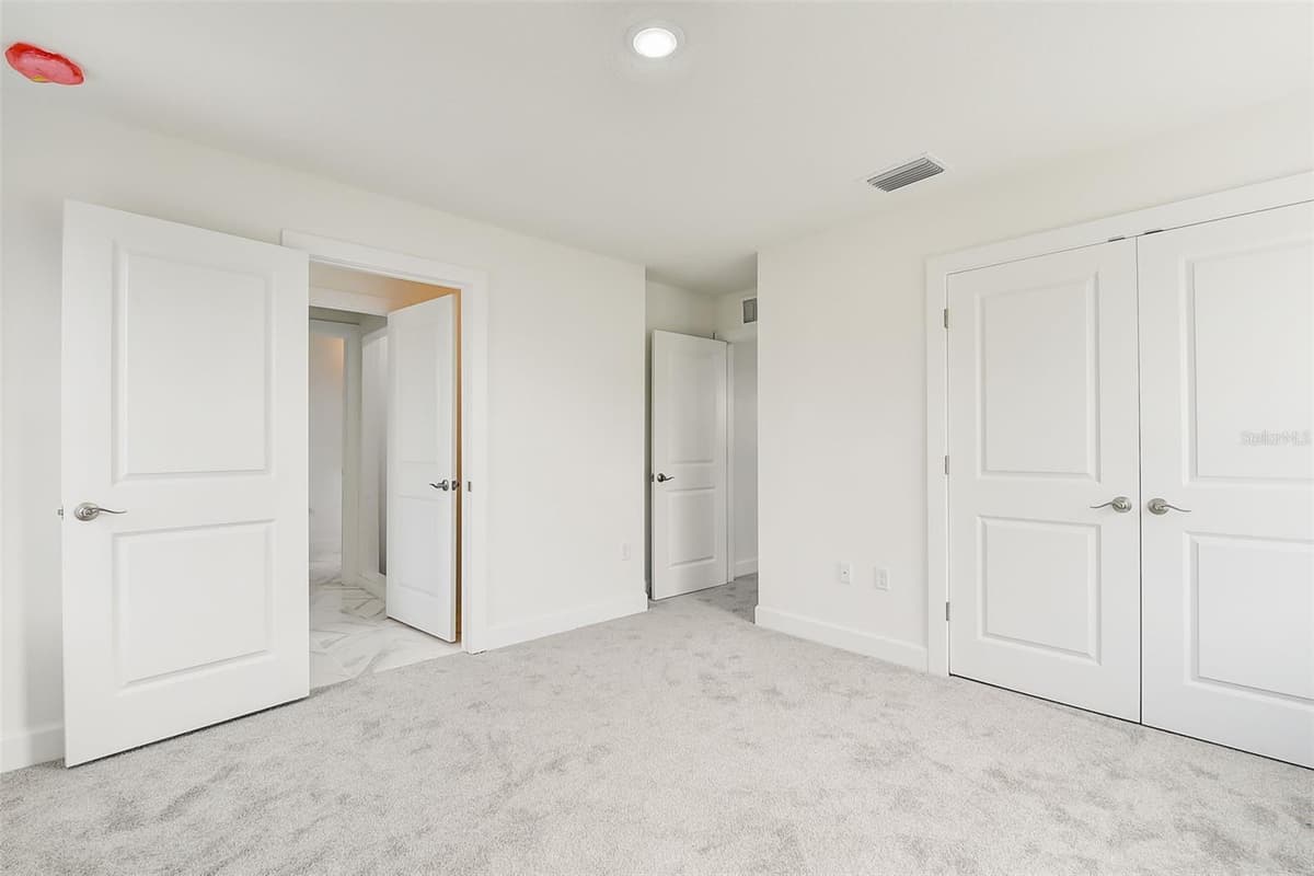 3889 WALKER ROAD — photo 35 of 49