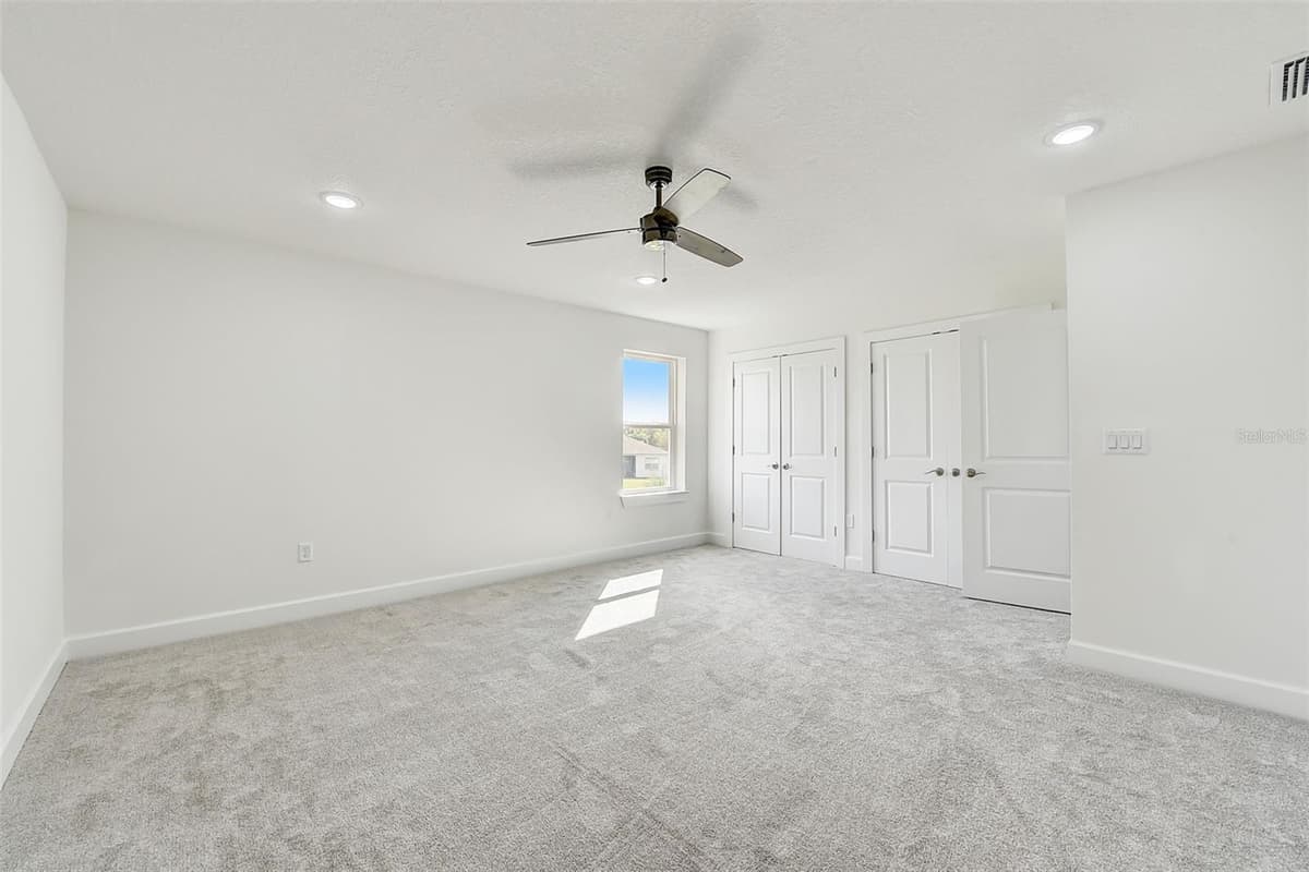 3889 WALKER ROAD — photo 43 of 49