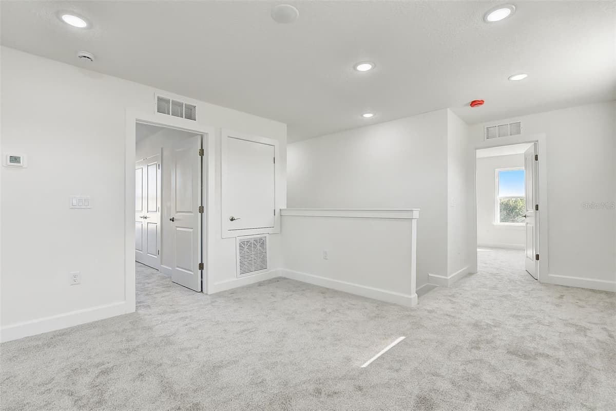 3889 WALKER ROAD — photo 32 of 49