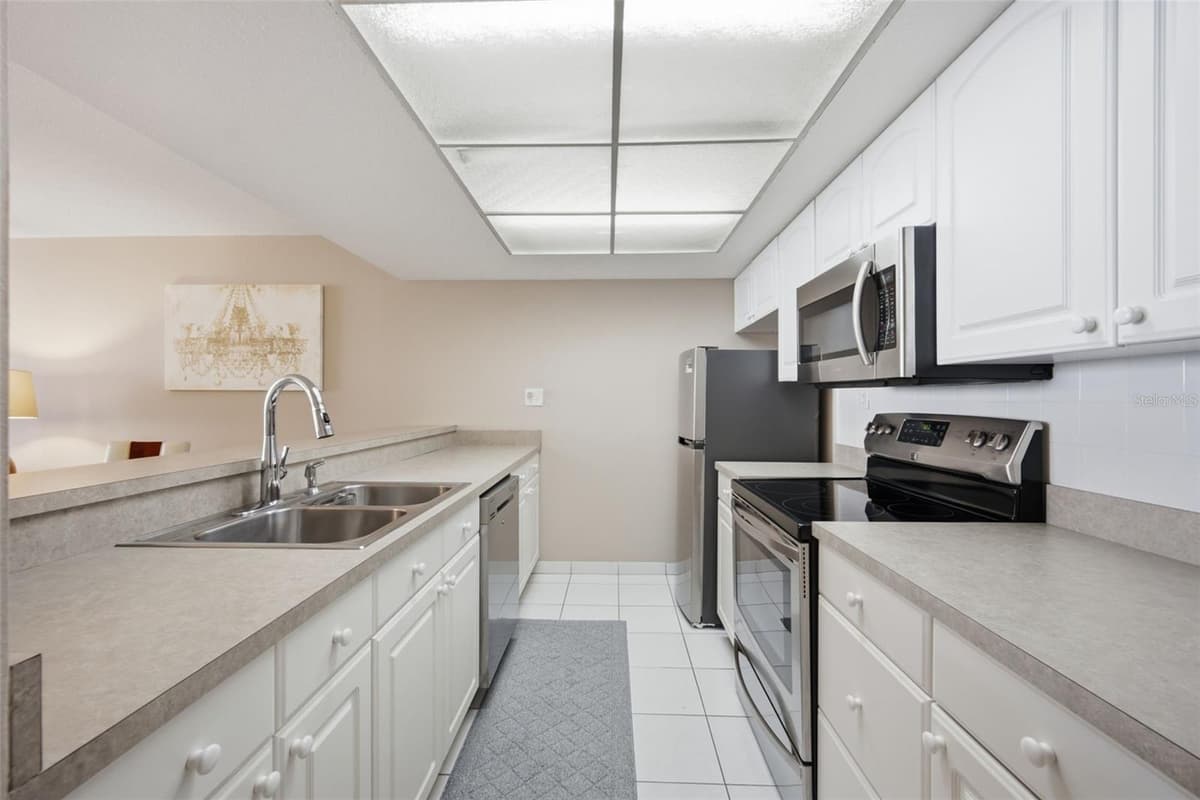 450 GULFVIEW BOULEVARD — photo 14 of 25