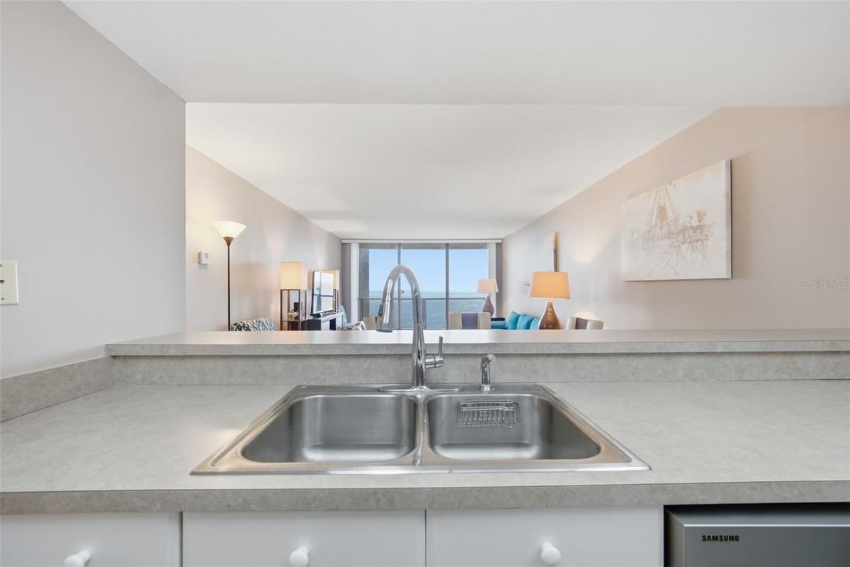 450 GULFVIEW BOULEVARD — photo 13 of 25