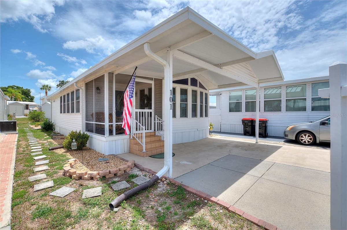 42769 HIGHWAY 27 — photo 1 of 45