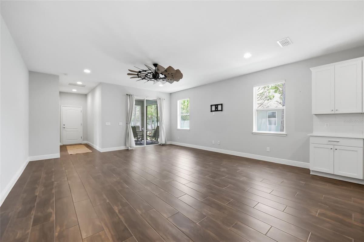 15415 SHONAN GOLD DRIVE — photo 10 of 60