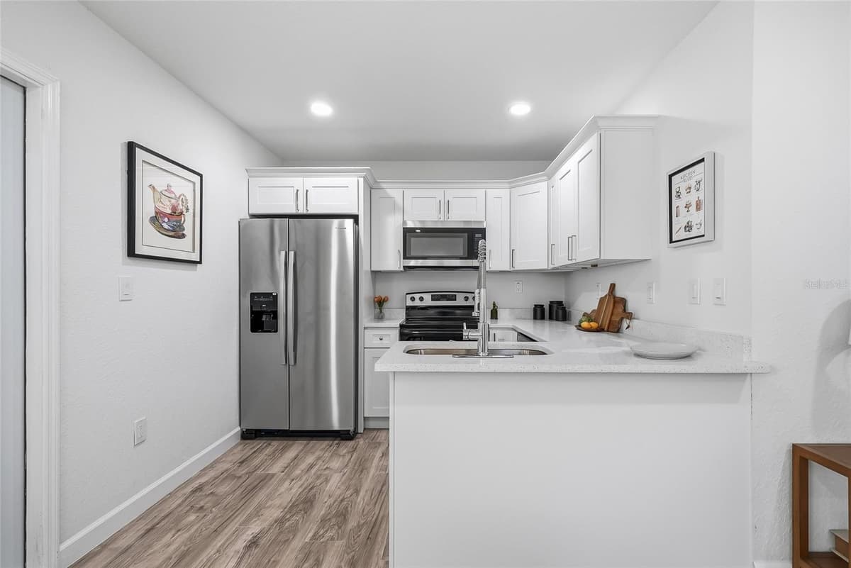 1313 SITKA STREET — photo 14 of 25