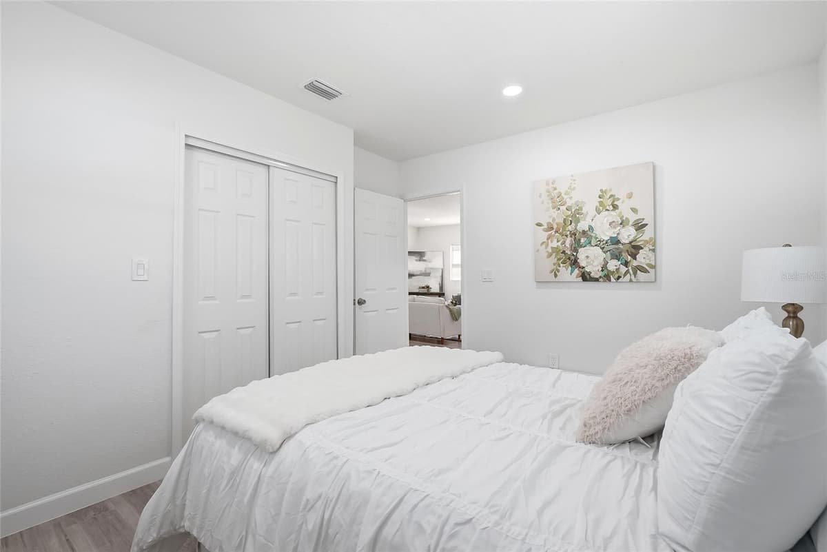 1313 SITKA STREET — photo 21 of 25