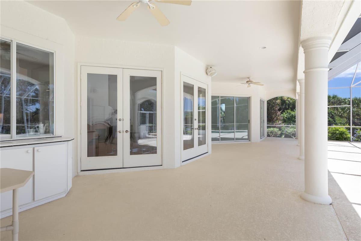 1 CAPRI COURT — photo 43 of 86