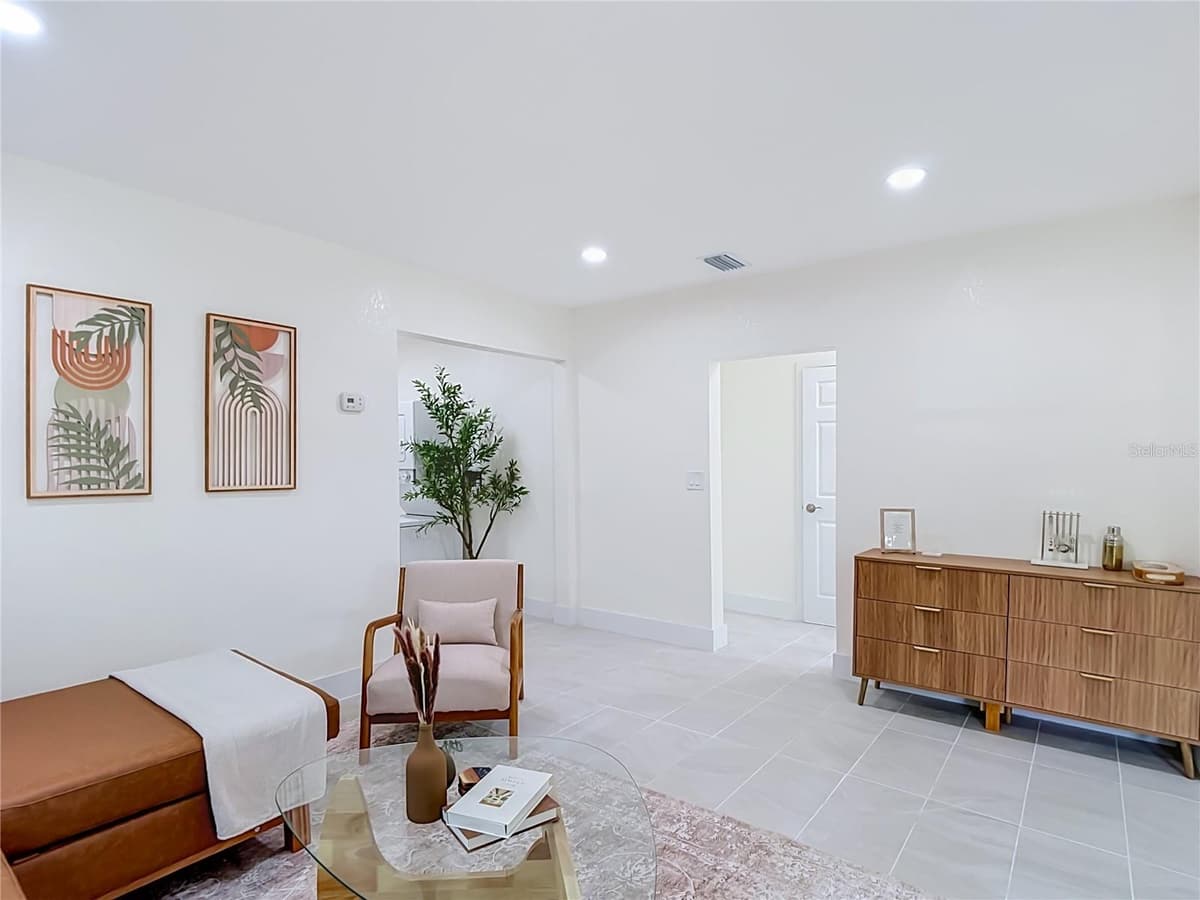8010 13TH STREET — photo 10 of 43
