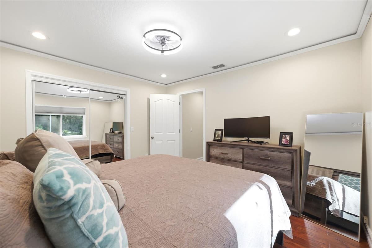 4710 BASSWOOD STREET — photo 73 of 73