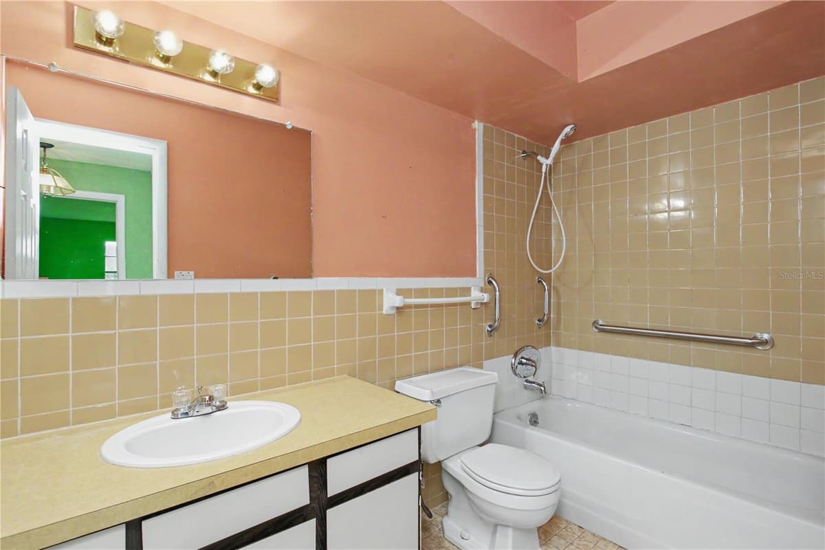 236 MONT BLANC COURT — photo 11 of 20