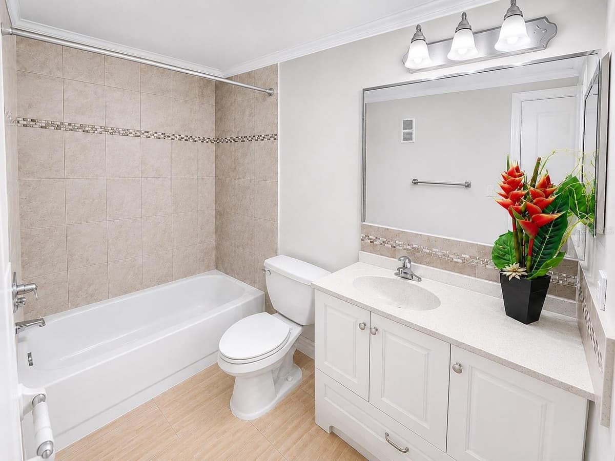 946 VIRGINIA STREET — photo 10 of 10