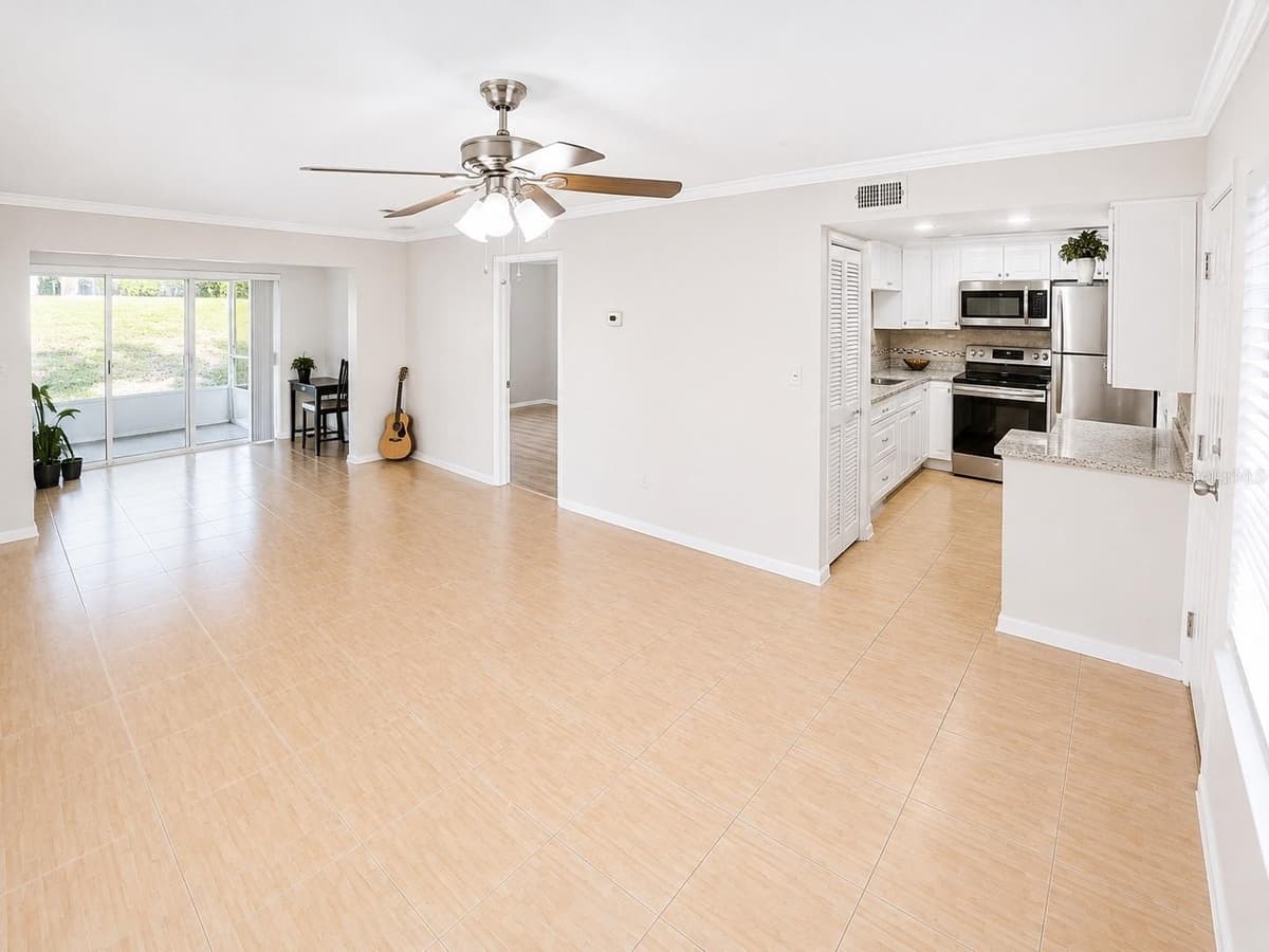 946 VIRGINIA STREET — photo 6 of 10