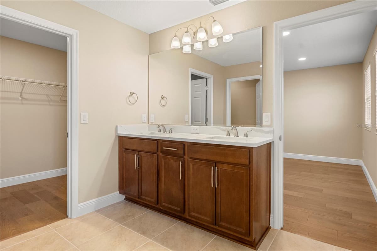 2049 HEART LAKE DRIVE — photo 38 of 76