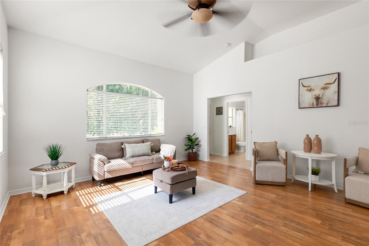 16132 IVY LAKE DRIVE — photo 15 of 61