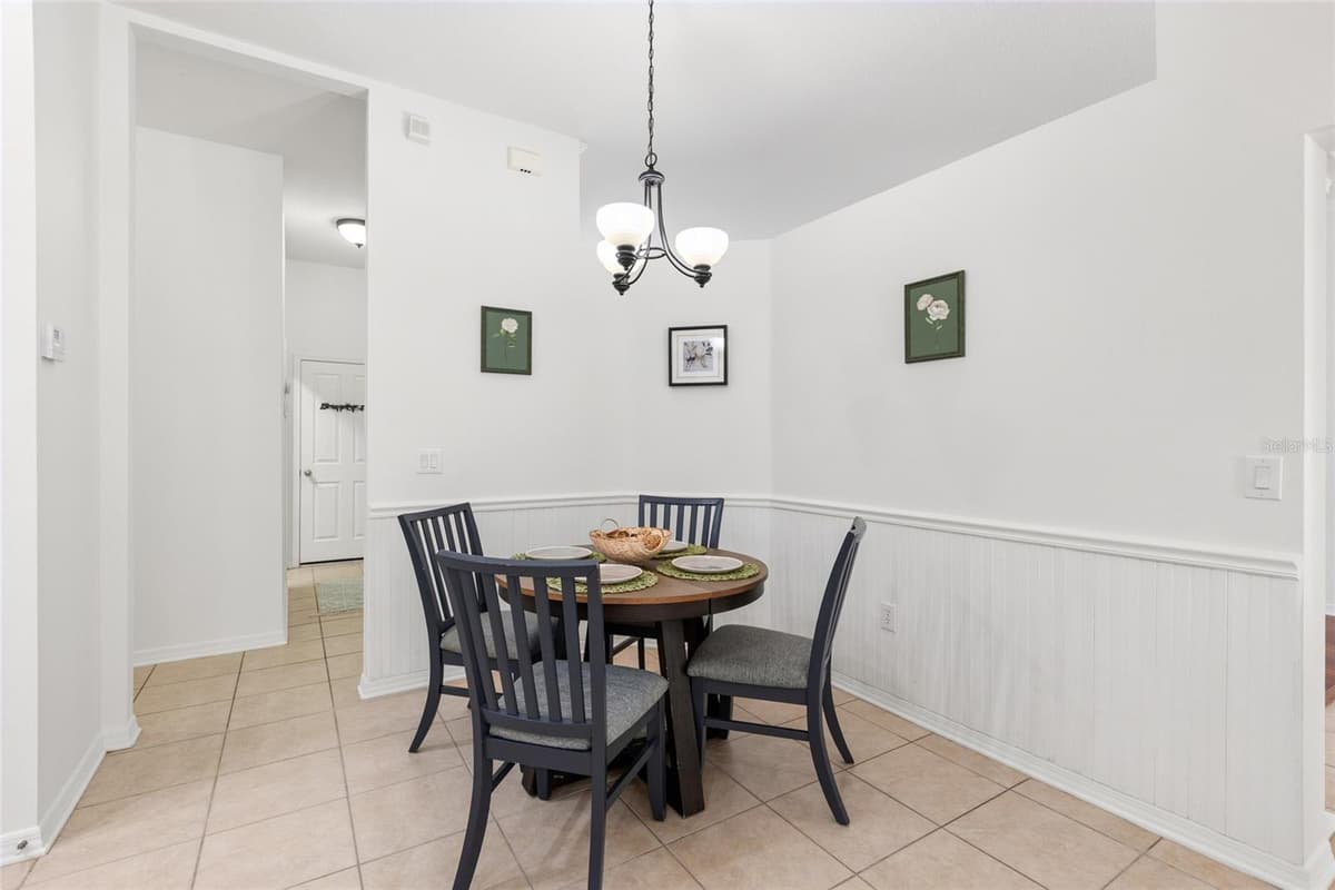 16132 IVY LAKE DRIVE — photo 22 of 61