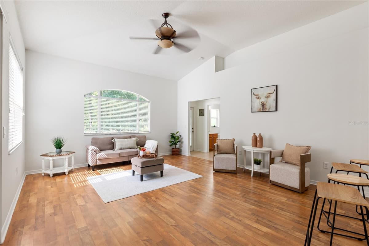 16132 IVY LAKE DRIVE — photo 14 of 61