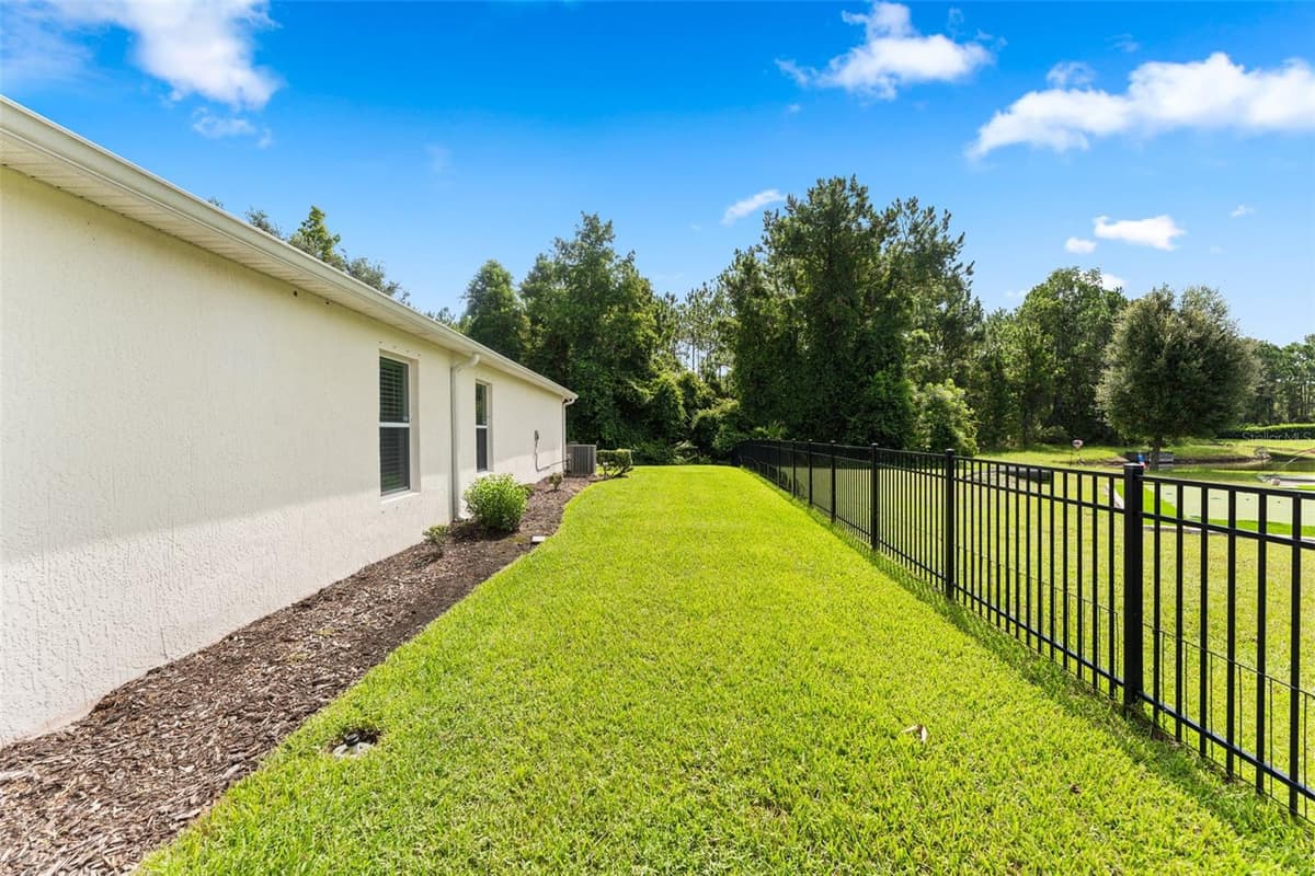 109 THORNBERRY BRANCH LANE — photo 40 of 47