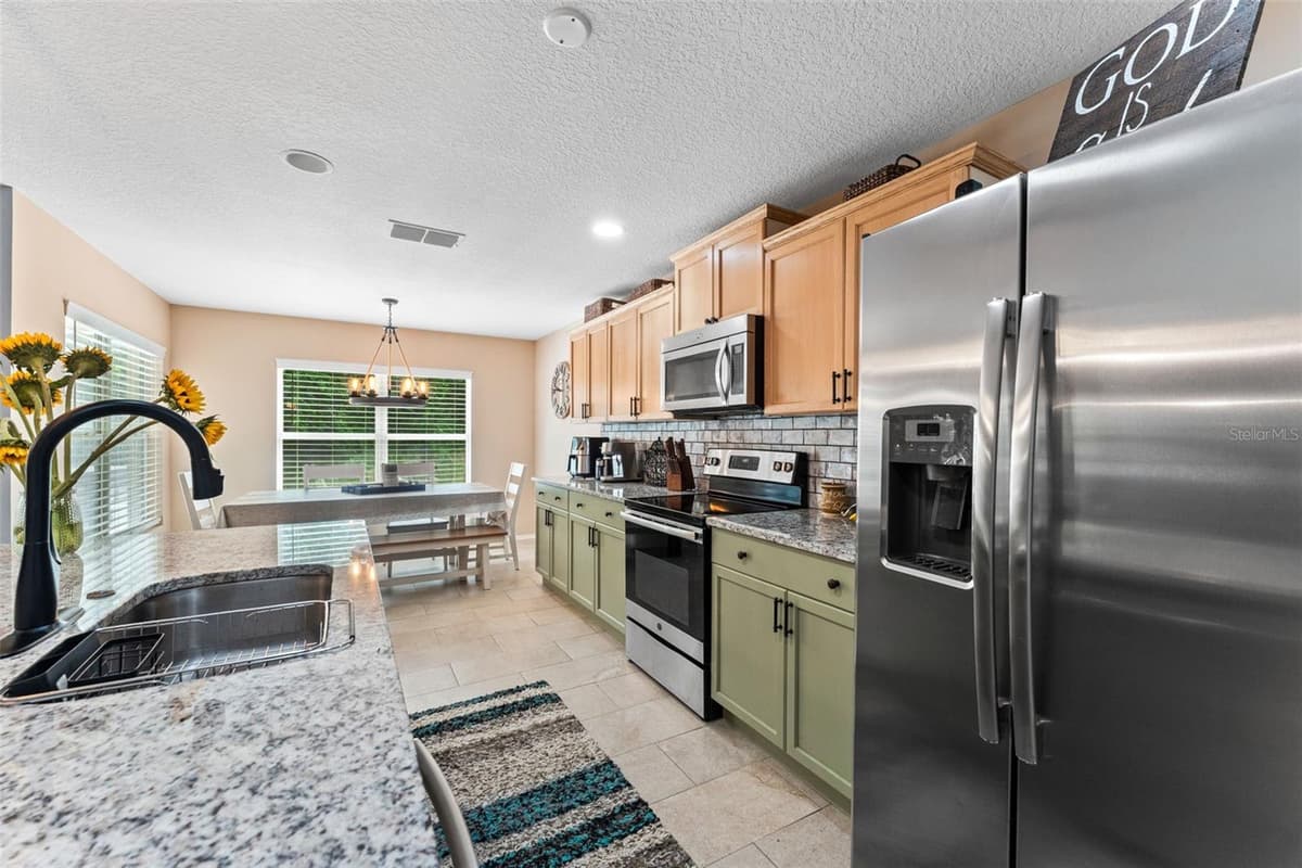 109 THORNBERRY BRANCH LANE — photo 11 of 47