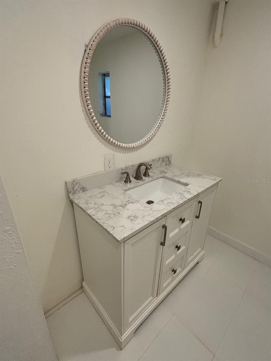 24739 AUDREY ROAD — photo 8 of 35