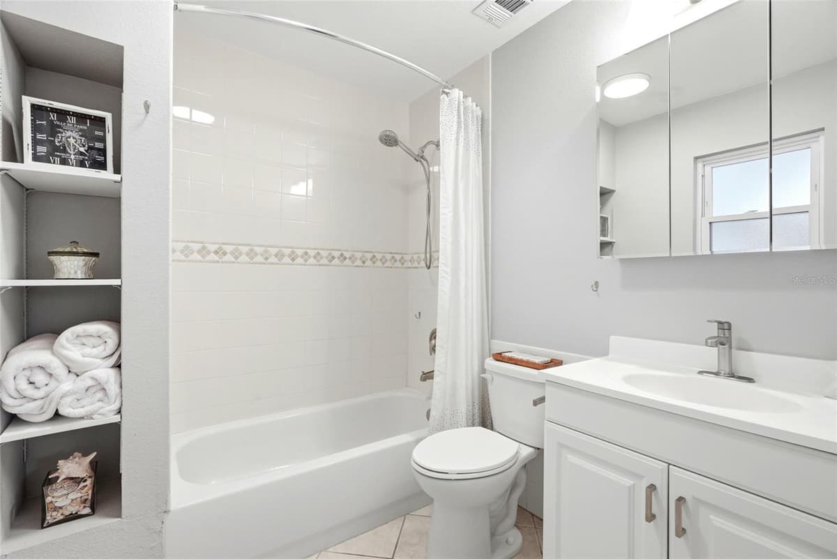 5016 DARTMOUTH AVENUE — photo 9 of 31