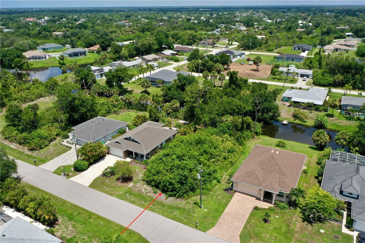 182 ALBATROSS ROAD — photo 9 of 26