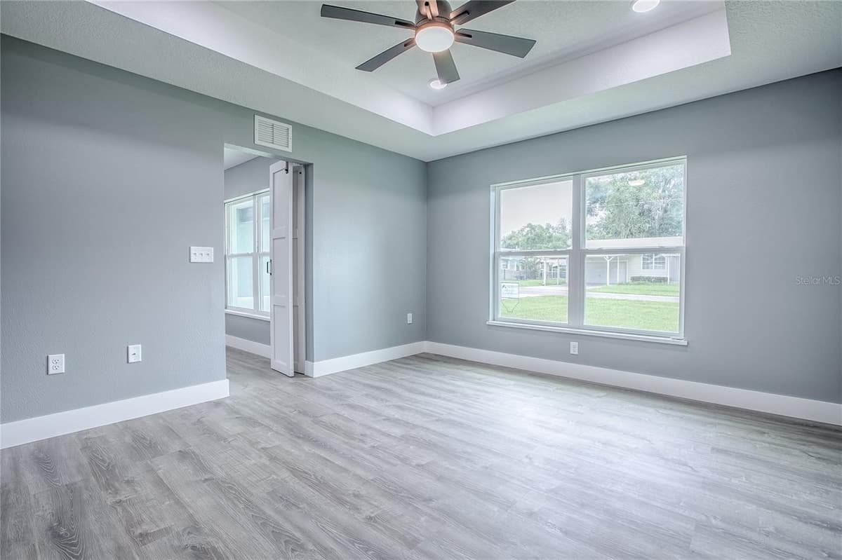 557 COUNTY ROAD 487 — photo 7 of 13