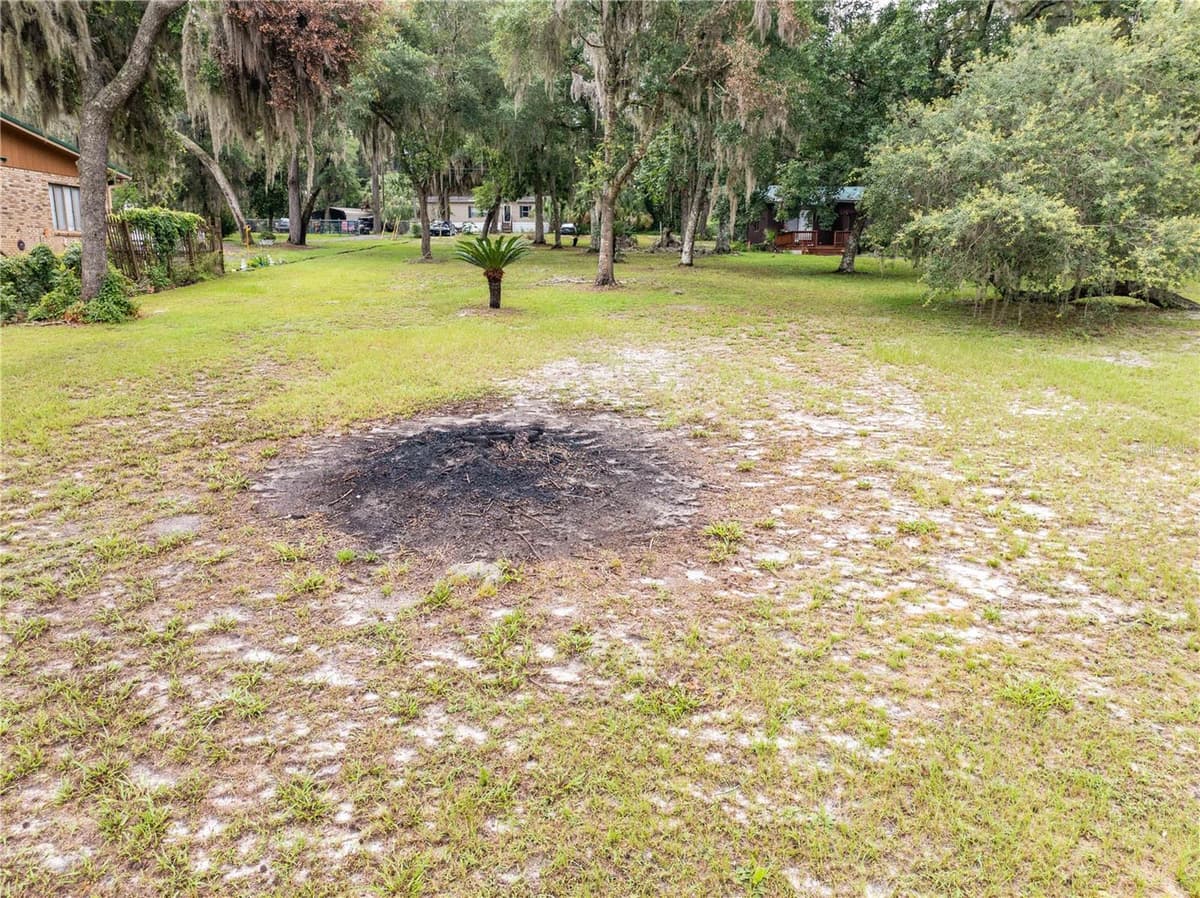 114 LITTLE ORANGE LAKE DRIVE — photo 9 of 16