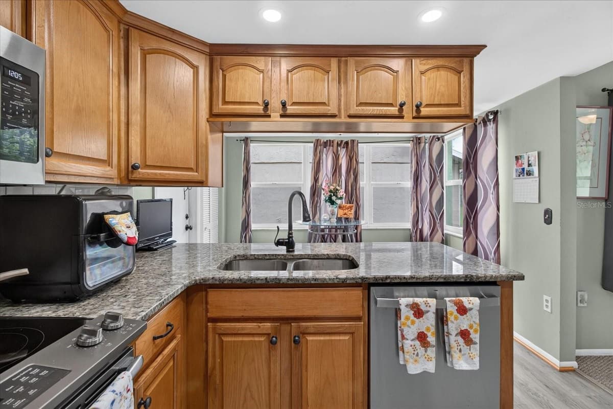 10508 QUIMBY DRIVE — photo 23 of 59