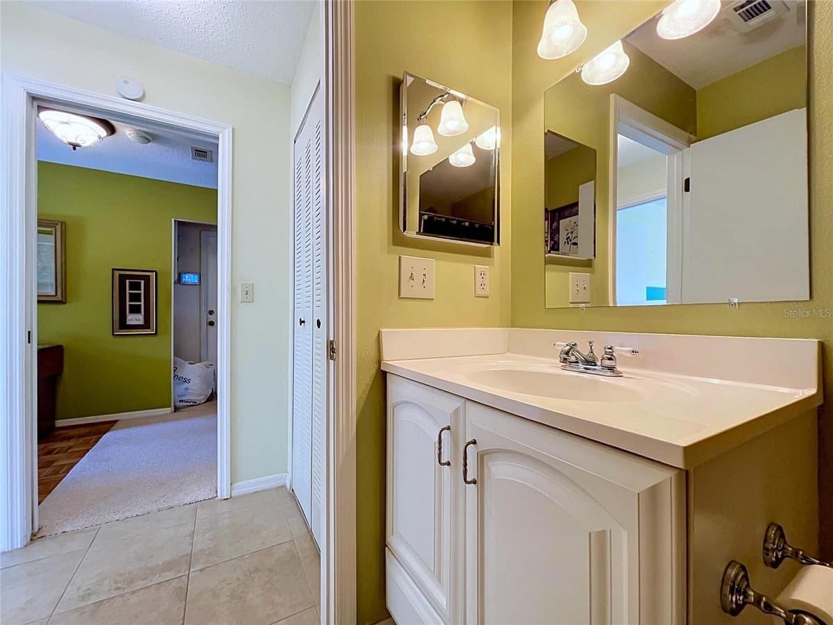 2110 HALCYON DRIVE — photo 35 of 83