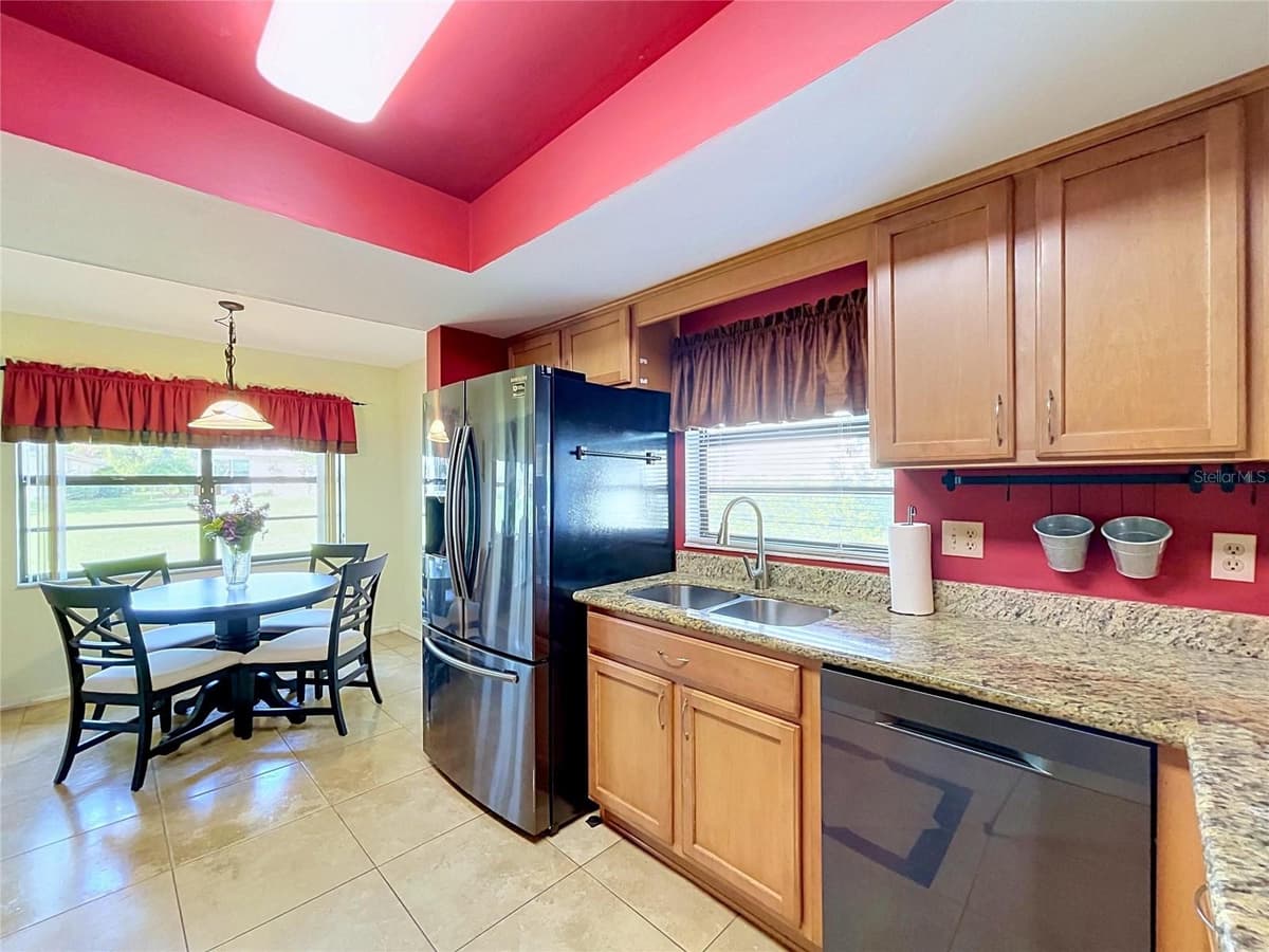 2110 HALCYON DRIVE — photo 31 of 83