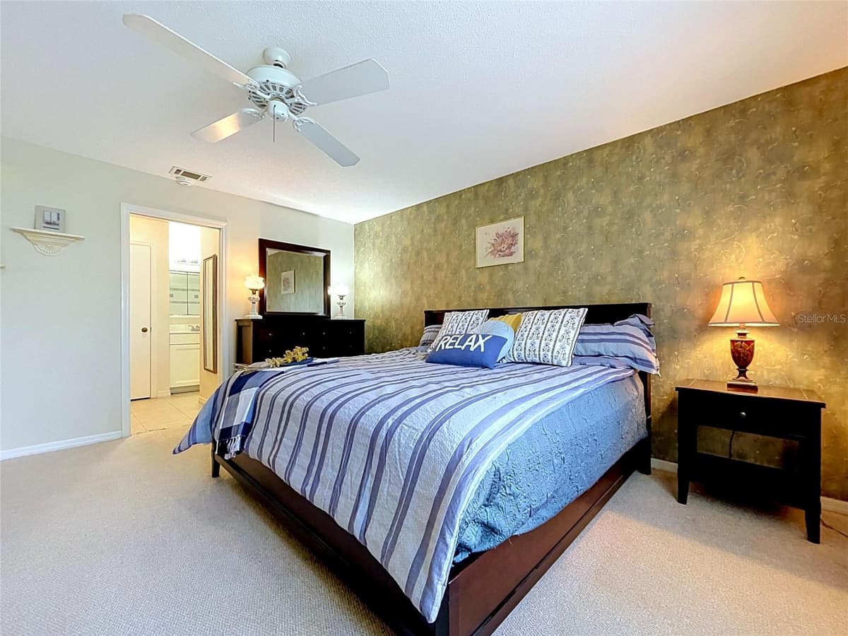 2110 HALCYON DRIVE — photo 40 of 83