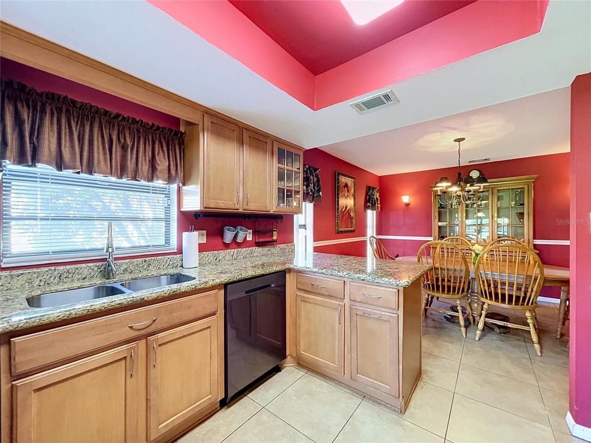 2110 HALCYON DRIVE — photo 27 of 83