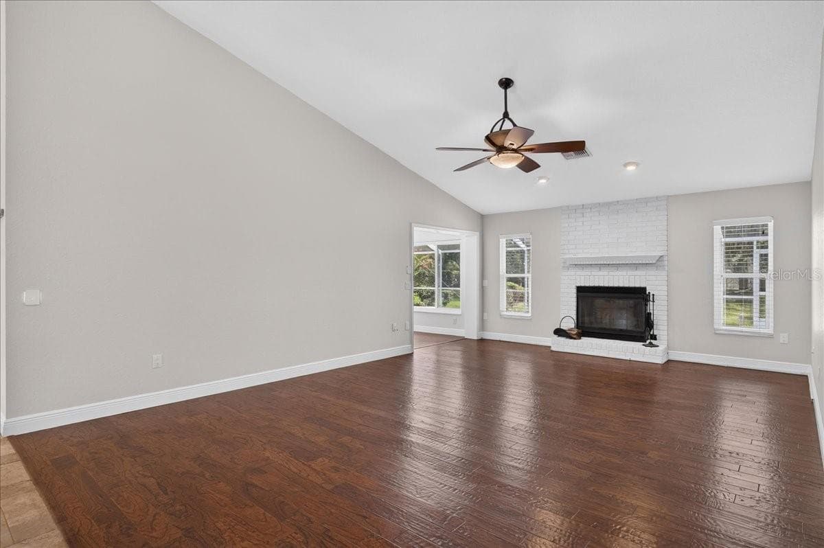 16754 CROSSBILL COURT — photo 6 of 59
