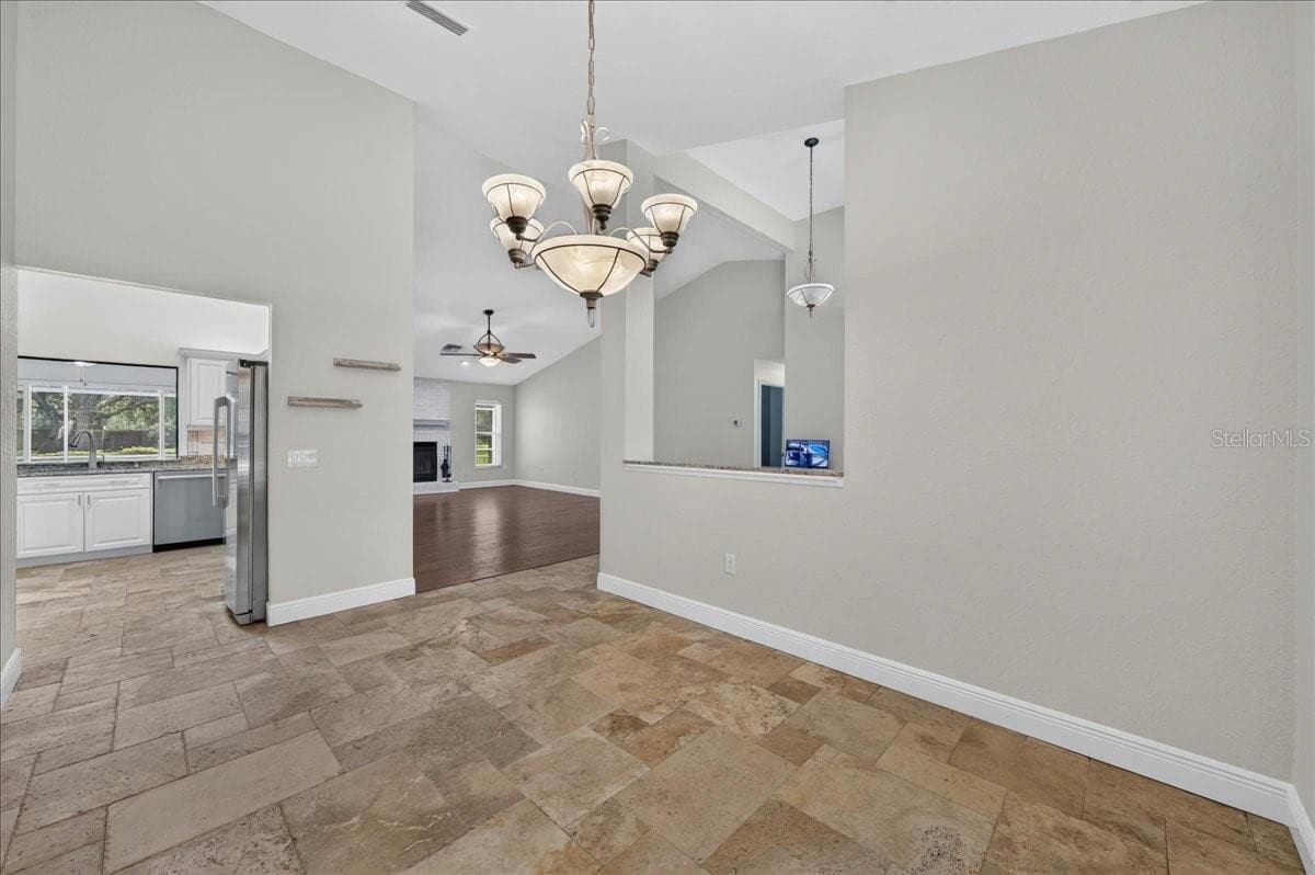 16754 CROSSBILL COURT — photo 8 of 59