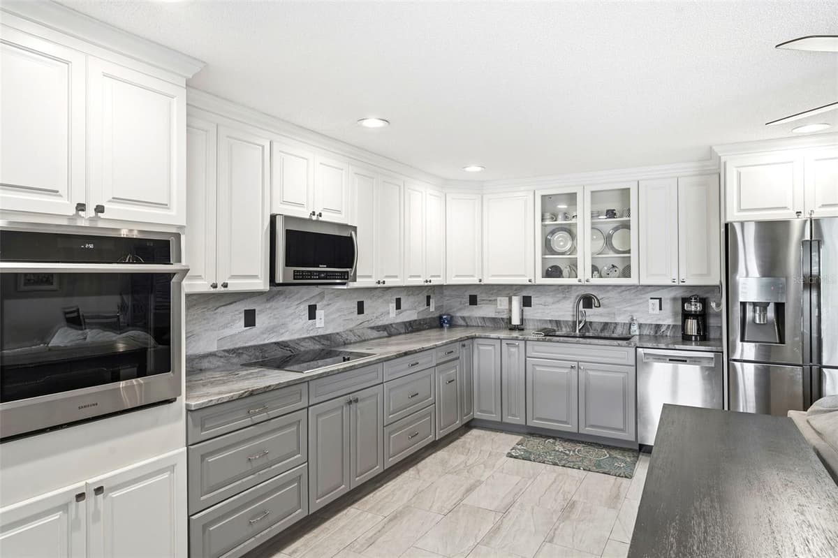 14800 WALSINGHAM ROAD — photo 8 of 42