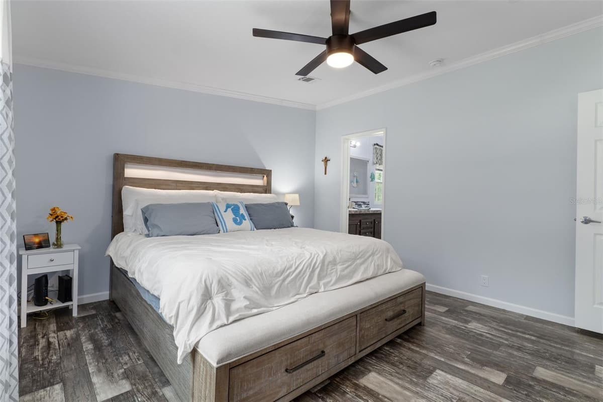 840 OBRIEN POINT — photo 24 of 54
