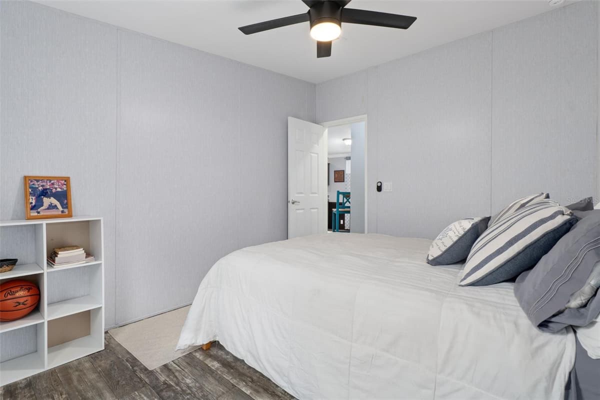 840 OBRIEN POINT — photo 22 of 54
