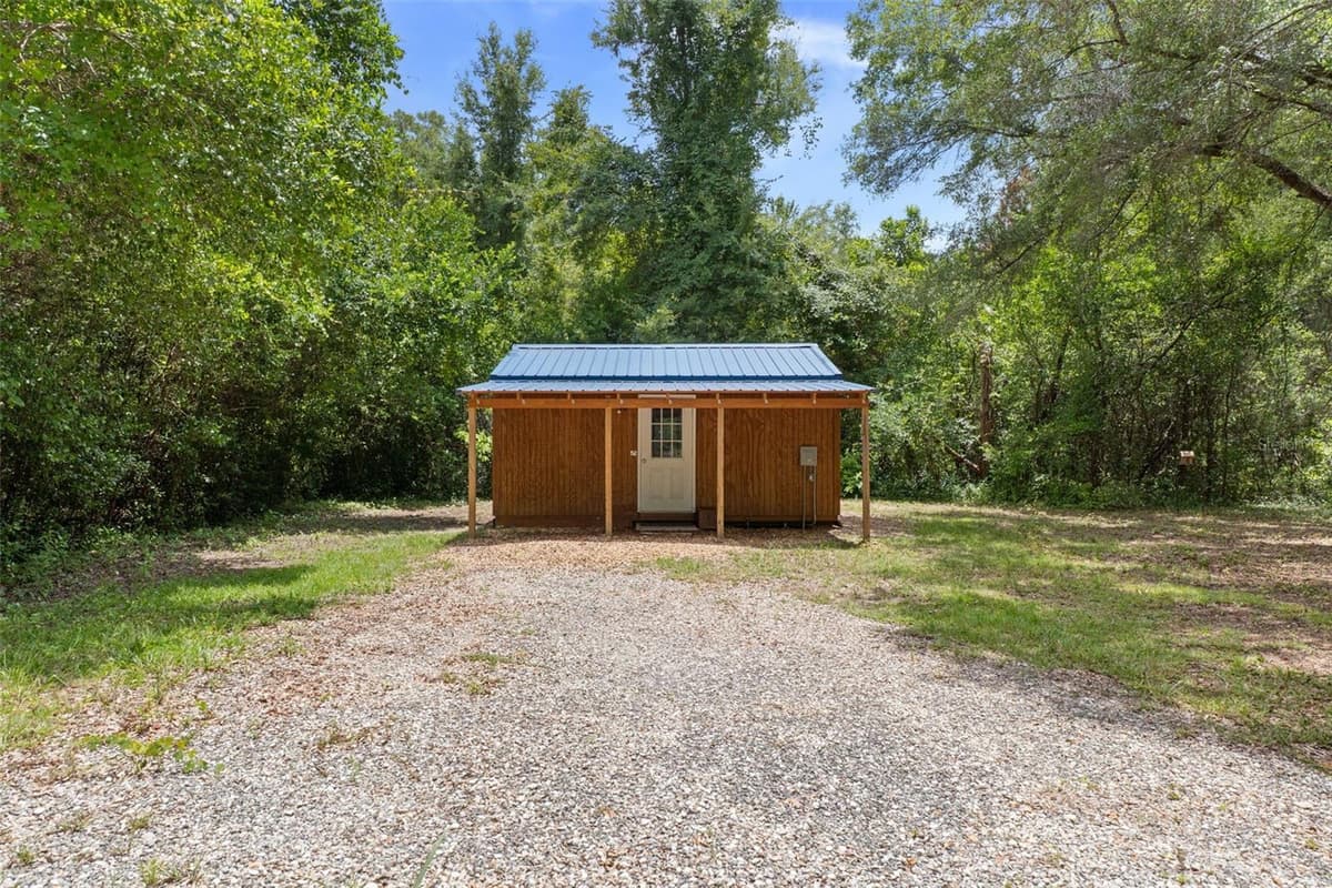 840 OBRIEN POINT — photo 34 of 54