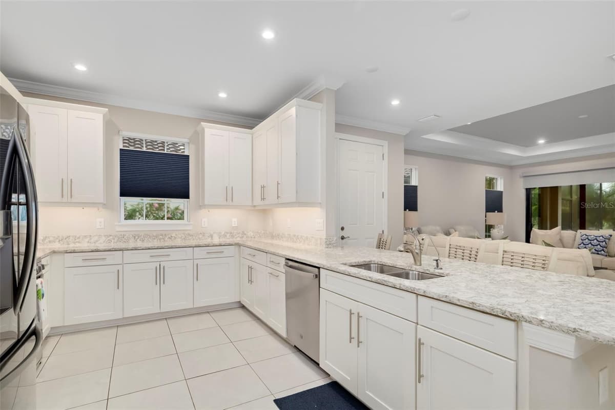 4759 MOTTA COURT — photo 33 of 100