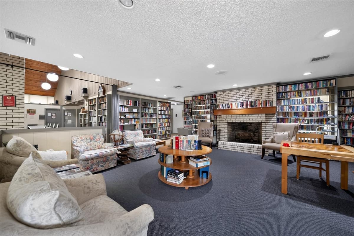 3712 CITRUS CIRCLE — photo 34 of 40