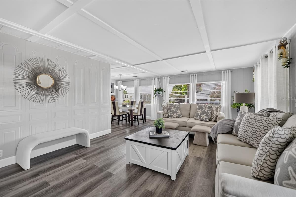 3712 CITRUS CIRCLE — photo 13 of 40