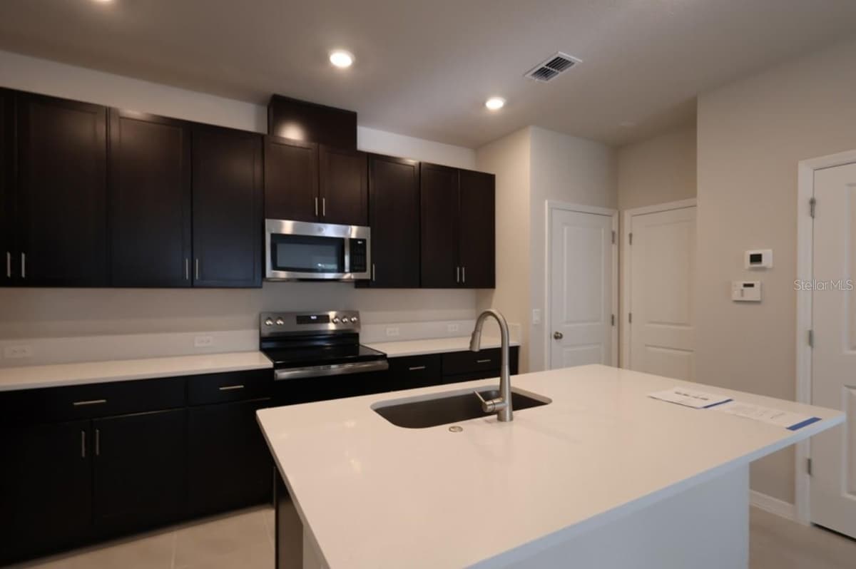 1132 WILD CREST LANE — photo 7 of 15