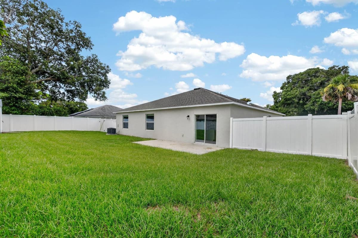 2323 FERN PALM DRIVE — photo 27 of 44