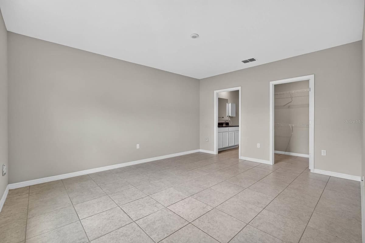 2323 FERN PALM DRIVE — photo 17 of 44