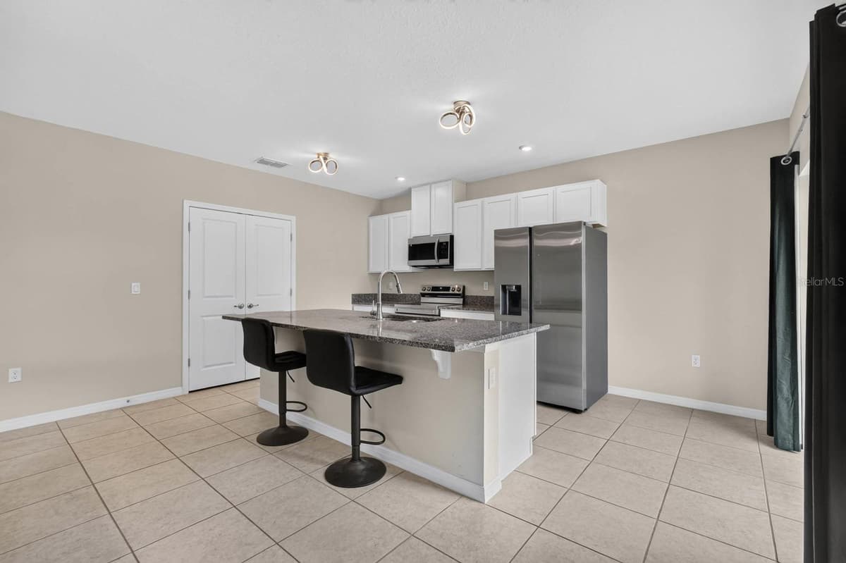 2323 FERN PALM DRIVE — photo 14 of 44