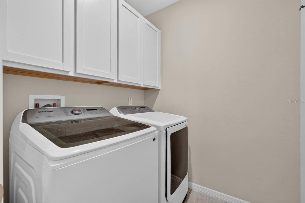 2323 FERN PALM DRIVE — photo 25 of 44