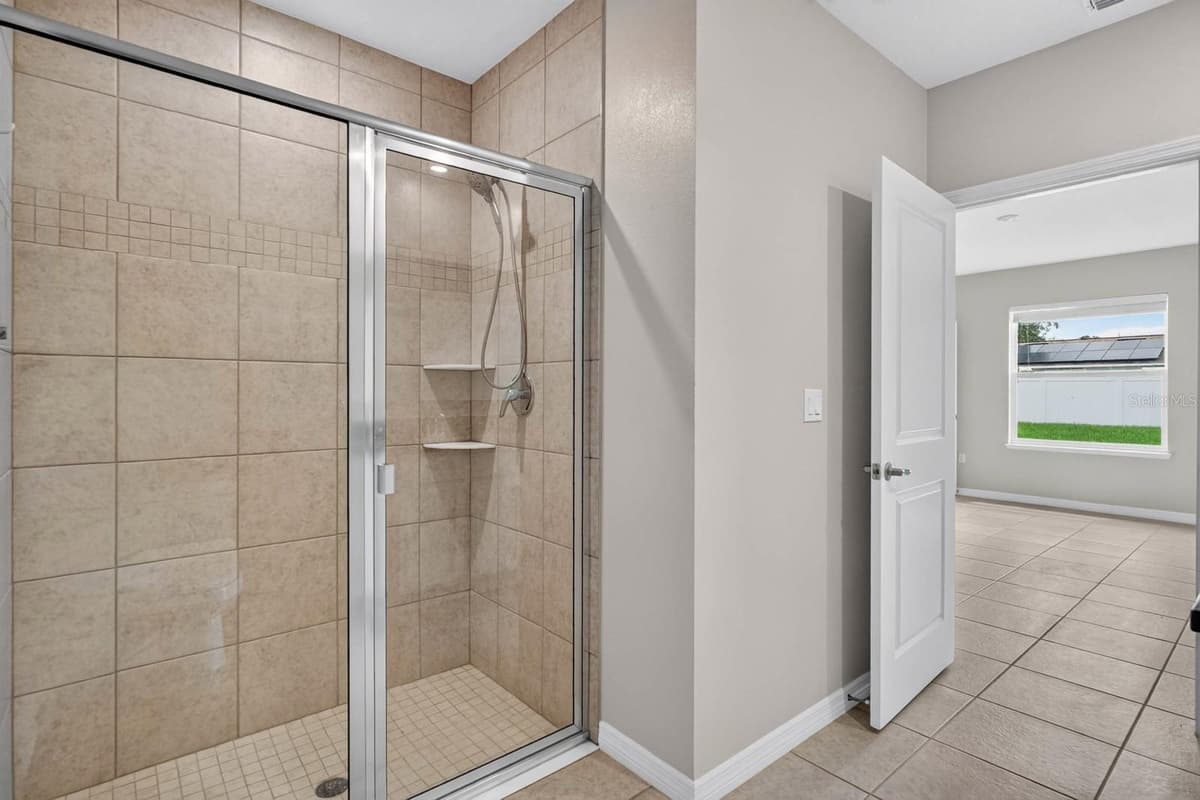 2323 FERN PALM DRIVE — photo 20 of 44