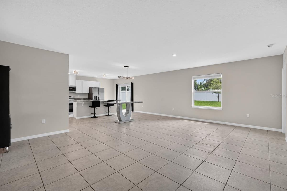2323 FERN PALM DRIVE — photo 9 of 44