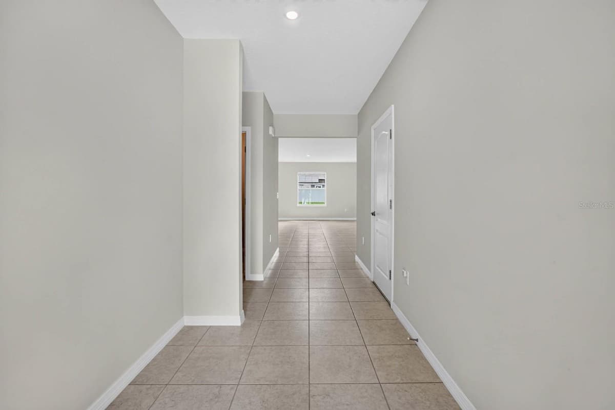 2323 FERN PALM DRIVE — photo 7 of 44